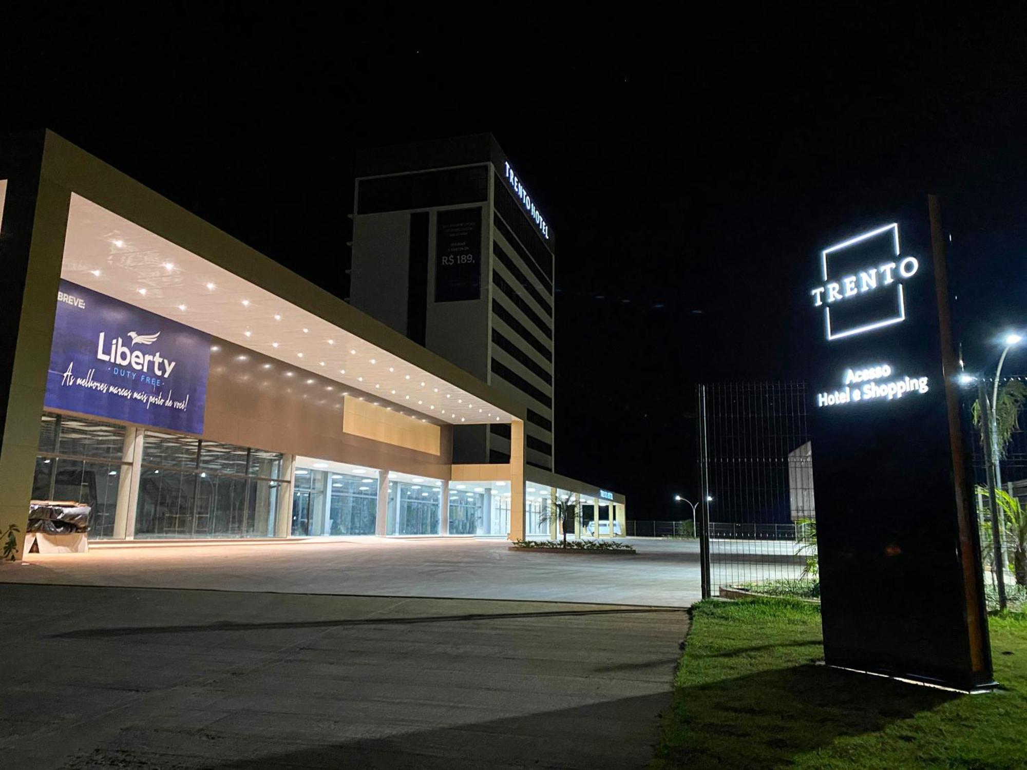 Trento Hotel Guaira By Unna Exterior photo